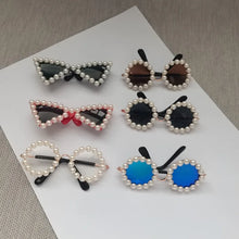 Load image into Gallery viewer, Pet Accessories Flower Sunglasses Circular Role Playing Glasses Photo Props Glasses For Cats And Small And Paracord Dog Leash
