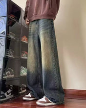 Load image into Gallery viewer, Light colored jeans for men
