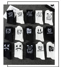 Load image into Gallery viewer, 10 pairs of men's sports socks, casual, breathable, and versatile. Ghost face graffiti personalized socks
