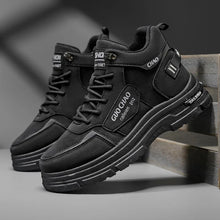 Load image into Gallery viewer, Lightweight Breathable Sports Sneakers Men
