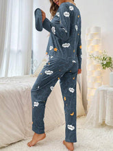 Load image into Gallery viewer, Cloud Print Lounge Pajama Set
