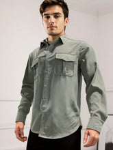 Load image into Gallery viewer, Multi Pocket Workwear Shirt Men

