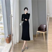 Load image into Gallery viewer, Elegant Knit Flounce Midi Dress
