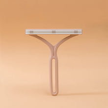 Load image into Gallery viewer, Portable Lint Remover Pet Hair Remover Brush Manual Lint Roller Sofa Clothes Cleaning Lint Brush Fuzz Fabric Shaver Brush Tool
