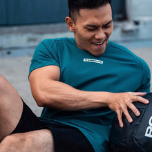 Load image into Gallery viewer, Men's Gym T Shirts Quick Dry Short Sleeve Summer Sports T-shirt Elastic Fitness Workout Tops Casual Bodybuilding Athletic Tee
