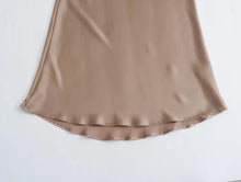 Load image into Gallery viewer, Satin Skirt Woman Premium Edition
