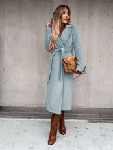 Load image into Gallery viewer, European and American Autumn and Winter Coats for Women's Clothing Solid Color Lapel Long Sleeved Woolen Women's Coats Simple St
