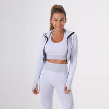 Load image into Gallery viewer, Summer Women's Yoga Sets Seamless Sports and Fitness Suit Tight Fast-drying Waist Closing Yoga Clothing Three-piece Set
