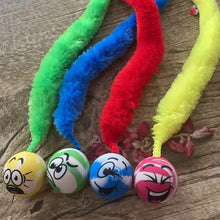 Load image into Gallery viewer, Cat interactive toys Tickle Cat Colorful bouncing ball Pet supplies Puzzle teasing indoor cat worm caterpillar elastic toy
