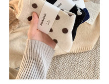 Load image into Gallery viewer, Polka Velvet Winter Socks
