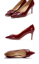 Load image into Gallery viewer, Black Patent T Strap Heels
