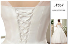 Load image into Gallery viewer, Elegant Lace Ball Gown Wedding Dress

