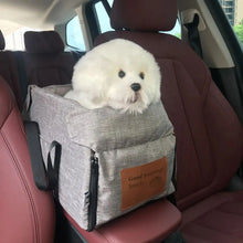 Load image into Gallery viewer, Pet Dog Car Seat Bed Car Central Seat Cat Dog Travel Portable Carrier for Safety Bag Dog Pet Accessories 펫 여행 고양이 개 좌석 침대 운송
