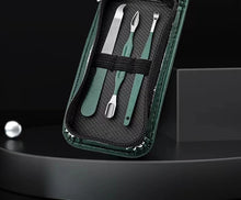 Load image into Gallery viewer, Nail Scissors Set Household High End Mens And Womens Special Nail Clippers Manicure Beauty Tools 6 Piece Portable Household
