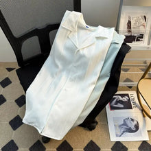 Load image into Gallery viewer, Minimal Casual White Shirt Men
