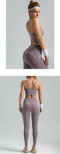Load image into Gallery viewer, Women's set, slim fit yoga set, high-intensity exercise set, high elasticity, breathable fitness yoga suit
