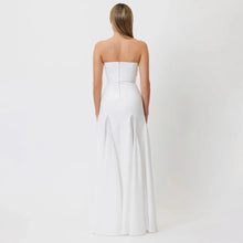 Load image into Gallery viewer, Elegant Backless Sleeveless Evening Gown
