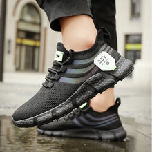 Load image into Gallery viewer, Lightweight Breathable Mesh Sports Sneakers
