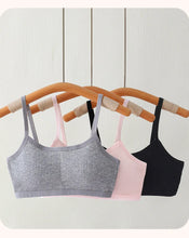Load image into Gallery viewer, 1PC Cotton Teenagers Girls Training Bras Solid Developmental Girls Sports Bras Soft Brassiere Kids Tank Tops Children Underwears
