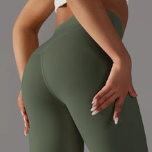 Load image into Gallery viewer, Yoga Leggings Women Fitness Leggings Running Cycling Pants Breathable Sports Leggings High Waist Summer Workout Gym Clothing

