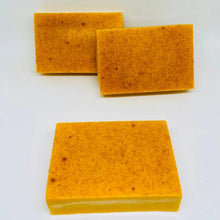 Load image into Gallery viewer, 100g Turmeric Hand Made Soap, Lemon Kojic Acid Soap, Shower and Facial Soap
