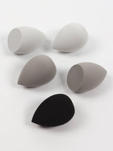 Load image into Gallery viewer, 25 Beauty Eggs (Makeup Sponges), Foundation Makeup Mixed Beauty Sponges, Flawless Application for Liquid, Cream and Powder, Multi-Color Makeup
