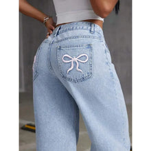 Load image into Gallery viewer, Vintage Wide Leg Street Jeans
