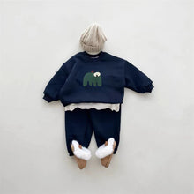 Load image into Gallery viewer, Cute Cartoon Baby Outfit Set
