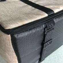 Load image into Gallery viewer, Pet Dog Car Seat Bed Car Central Seat Cat Dog Travel Portable Carrier for Safety Bag Dog Pet Accessories 펫 여행 고양이 개 좌석 침대 운송
