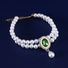 Load image into Gallery viewer, Pet Accessories Double Layer Pearl Pet Necklace Sweet Flower Pendant Cat Neck Chain Adjustable Pet Pearl Collar Photograph
