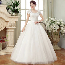 Load image into Gallery viewer, Elegant Lace Ball Gown Wedding Dress
