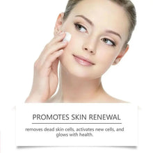 Load image into Gallery viewer, Retinol Brightening Essence Eye Serum
