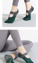 Load image into Gallery viewer, Grip Toe Yoga Socks Set
