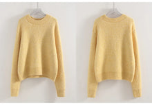 Load image into Gallery viewer, Cozy Winter Loose Knit Sweater
