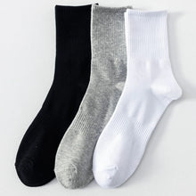 Load image into Gallery viewer, Plus Size Cotton Crew Socks
