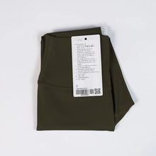 Load image into Gallery viewer, 2026 Yoga clothes with high elasticity, no awkward lines, cropped pants, quick drying, women's hip lifting, tight pants
