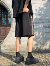 Load image into Gallery viewer, Men's ethnic embroidery pattern shorts with pockets, summer casual drawstring shorts, suitable for outdoor and beach casual wear

