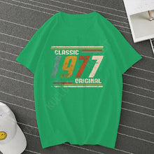 Load image into Gallery viewer, Vintage 1977 Classic Print Tee
