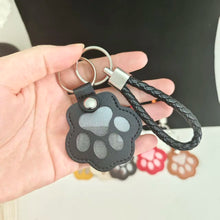 Load image into Gallery viewer, PU Leather Pet Hair Storage Bag Multi-Functional Portable Keychain Pet Memorial Keychain Keepsake Hair Storage for Pet Lovers
