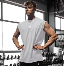 Load image into Gallery viewer, Sleeveless T-shirt Men Quick-drying Fitness Bodybuilding Shirt Male Fashion Basketball Vest Mesh Breathable Summer Gym Tank Men
