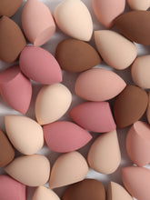 Load image into Gallery viewer, 25 Beauty Eggs (Makeup Sponges), Foundation Makeup Mixed Beauty Sponges, Flawless Application for Liquid, Cream and Powder, Multi-Color Makeup
