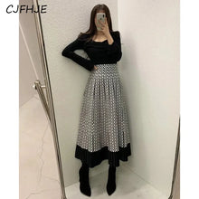 Load image into Gallery viewer, Retro Knitted Pleated Midi Skirt
