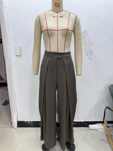 Load image into Gallery viewer, Military Green Pleated Wide Pants
