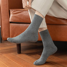 Load image into Gallery viewer, Modern Men's Breathable Cotton Socks
