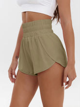 Load image into Gallery viewer, 2025 New European and American Women's Shorts High Waist Elastic Loose Quick-drying Sports Casual Shorts Breathable Pants
