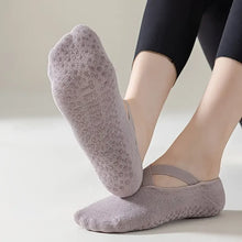 Load image into Gallery viewer, Grip Fit Yoga Sock Set

