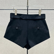 Load image into Gallery viewer, women's shorts New high waisted slim mini pants for summer 2026 linen blend casual shorts Belt decoration shorts women's pants

