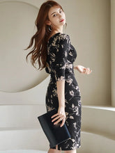 Load image into Gallery viewer, Elegant Floral Square Collar Dress
