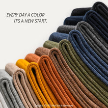 Load image into Gallery viewer, Combed Cotton Business Crew Socks
