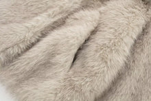 Load image into Gallery viewer, HH 2024 Women 's Vintage Soild Faux Fur Coat Turn-down Collar Long Sleeve Warm Plush Wool Coats Lady Winter Autumn Outwear
